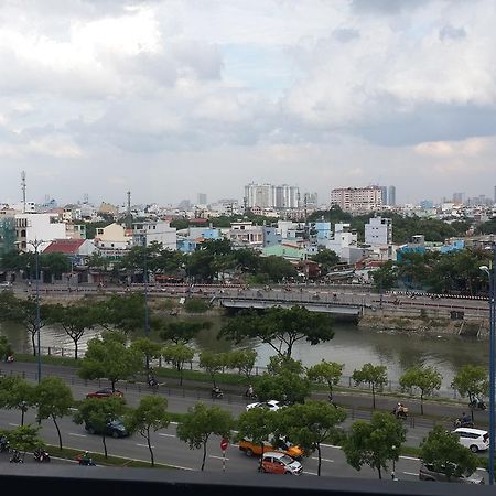 Saigon Inncrowd 2 Ho Chi Minh City Exterior photo